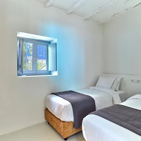 Ekos Unique Cycladic - Private Pool Villa *